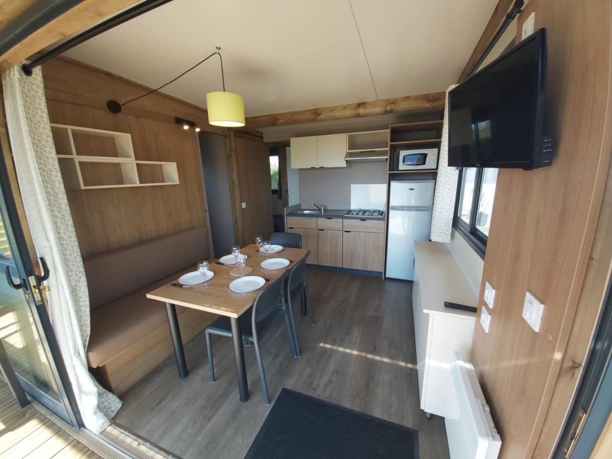 Camping Sainte Mere Eglise Luaran gambar