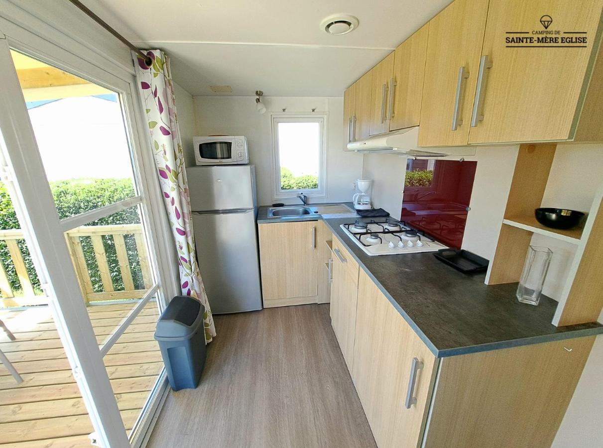 Camping Sainte Mere Eglise Luaran gambar