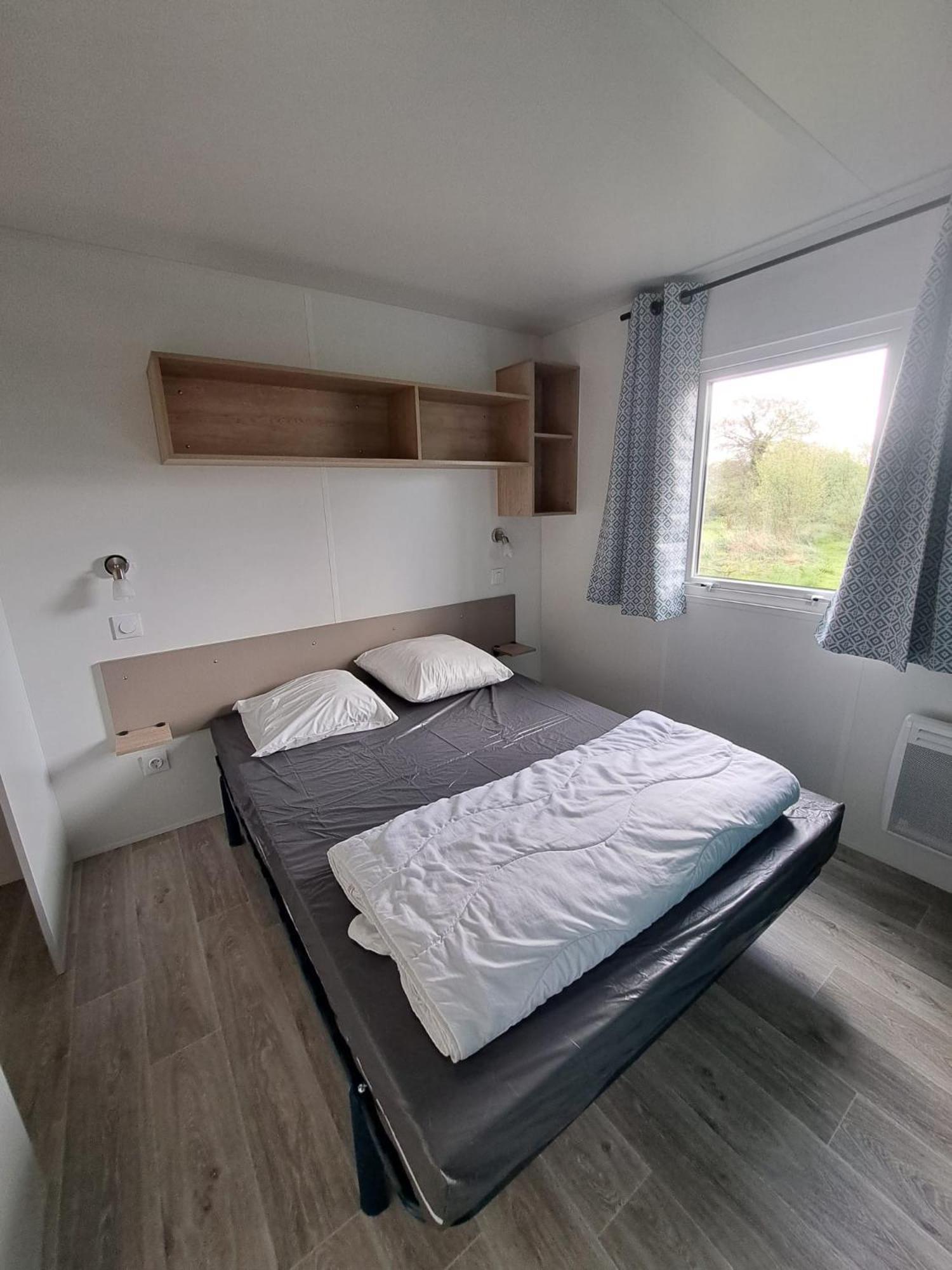 Camping Sainte Mere Eglise Luaran gambar